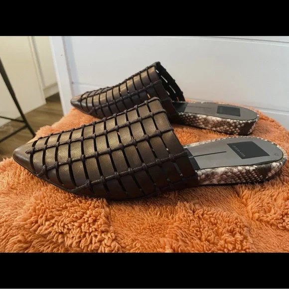 Dolce Vita Elina Wedge Woven Mule - Picture 5 of 8